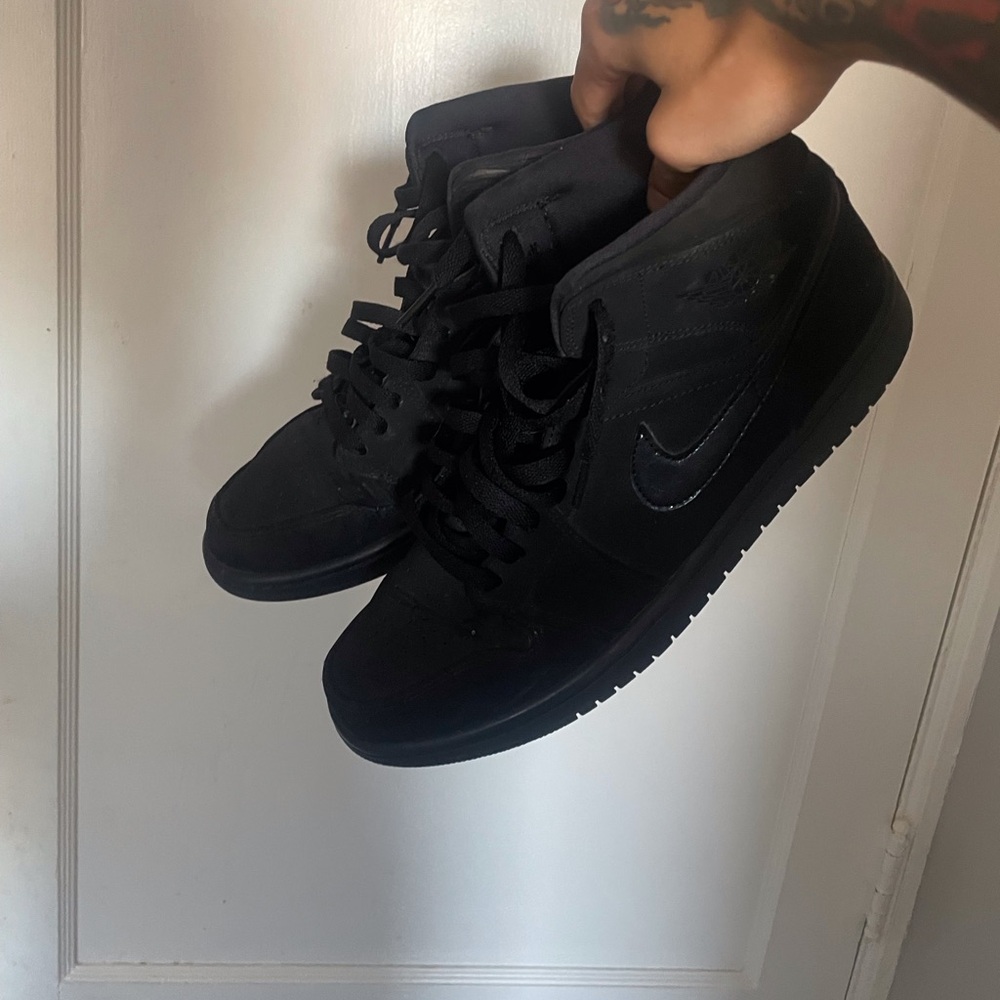Nike Black High-Top Sneakers